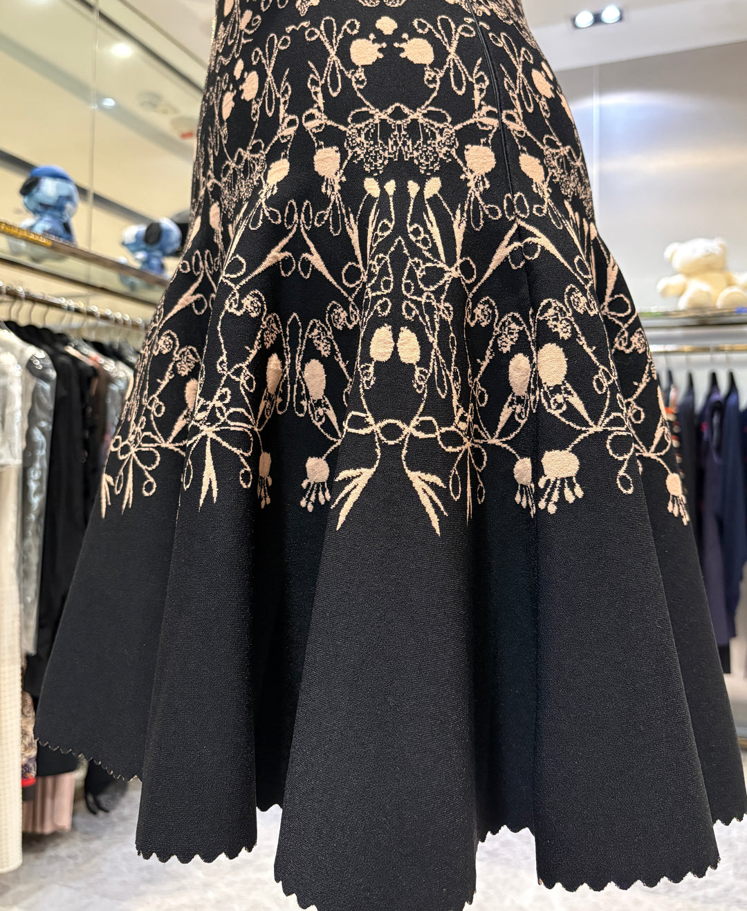 ALAÏA掛頸圖案針織連身裙 ALAÏA halter neck pattern knit dress