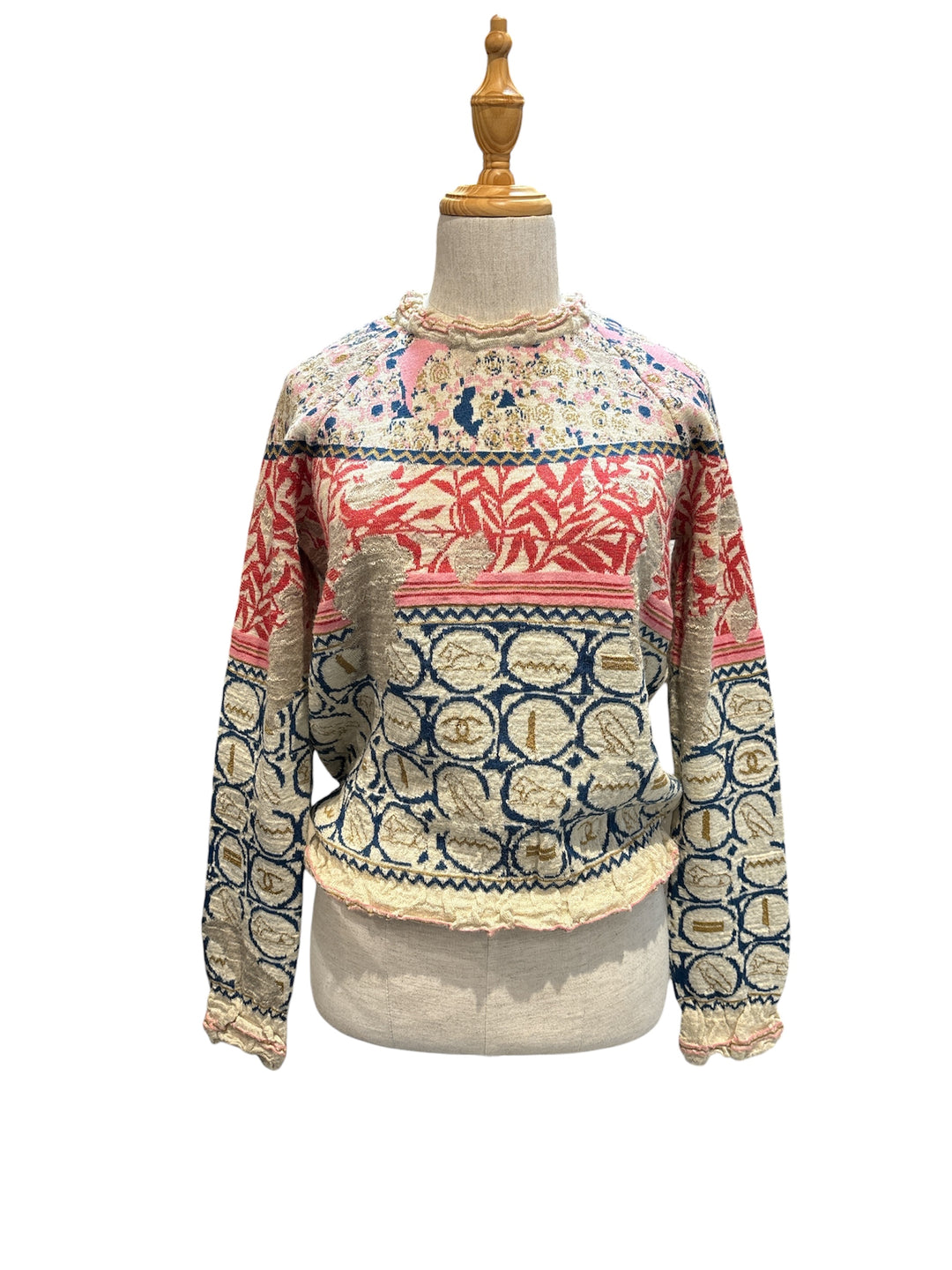 CHANEL 經典圖騰針織上衣 CHANEL Classic Pattern Knit Top