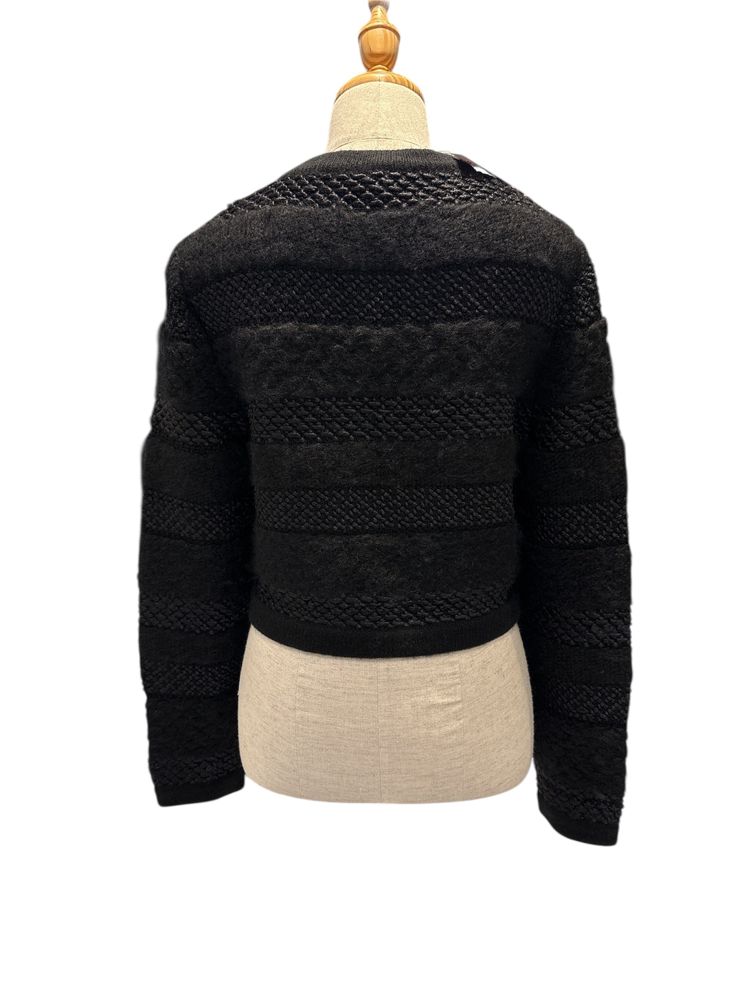 CHANEL 經典黑色編織外套 CHANEL classic black woven jacket