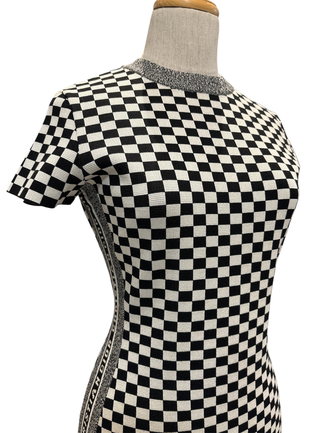 DIOR 黑白棋盤格針織連身裙 DIOR black and white checkered knit dress