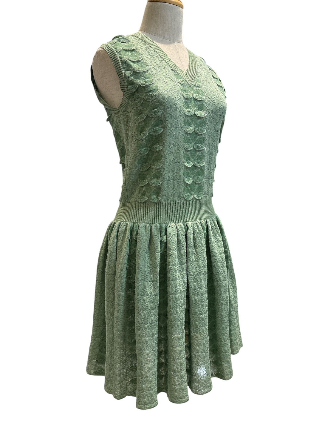 CHANEL薄荷綠花瓣針織連身裙 CHANEL Mint Green Petal Knit Dress