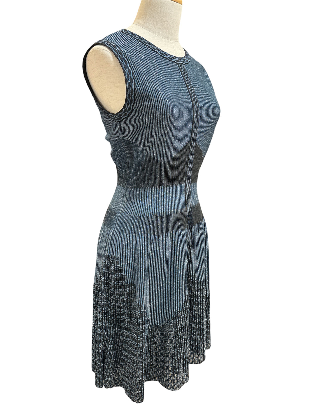 ALAÏA 閃耀針織無袖洋裝 ALAÏA sparkling knitted sleeveless dress