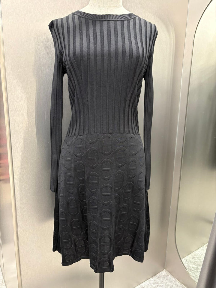 Hermès  圖案提花 絲絨針織黑色連身裙 Hermès graphic jacquard velvet knit black dress