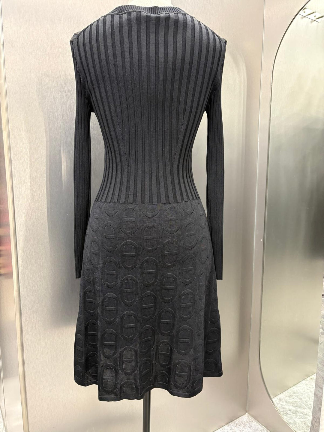 Hermès  圖案提花 絲絨針織黑色連身裙 Hermès graphic jacquard velvet knit black dress
